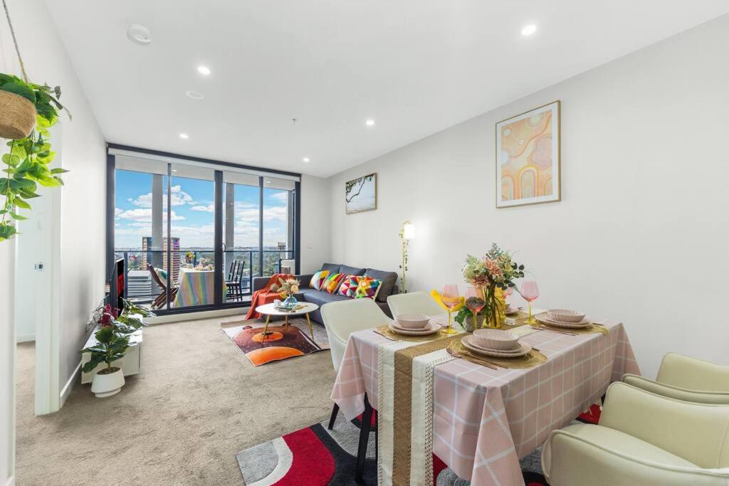 Sky-City Apt 3 Min To Train & Shopping& Everything Apartment Sydney Exterior photo